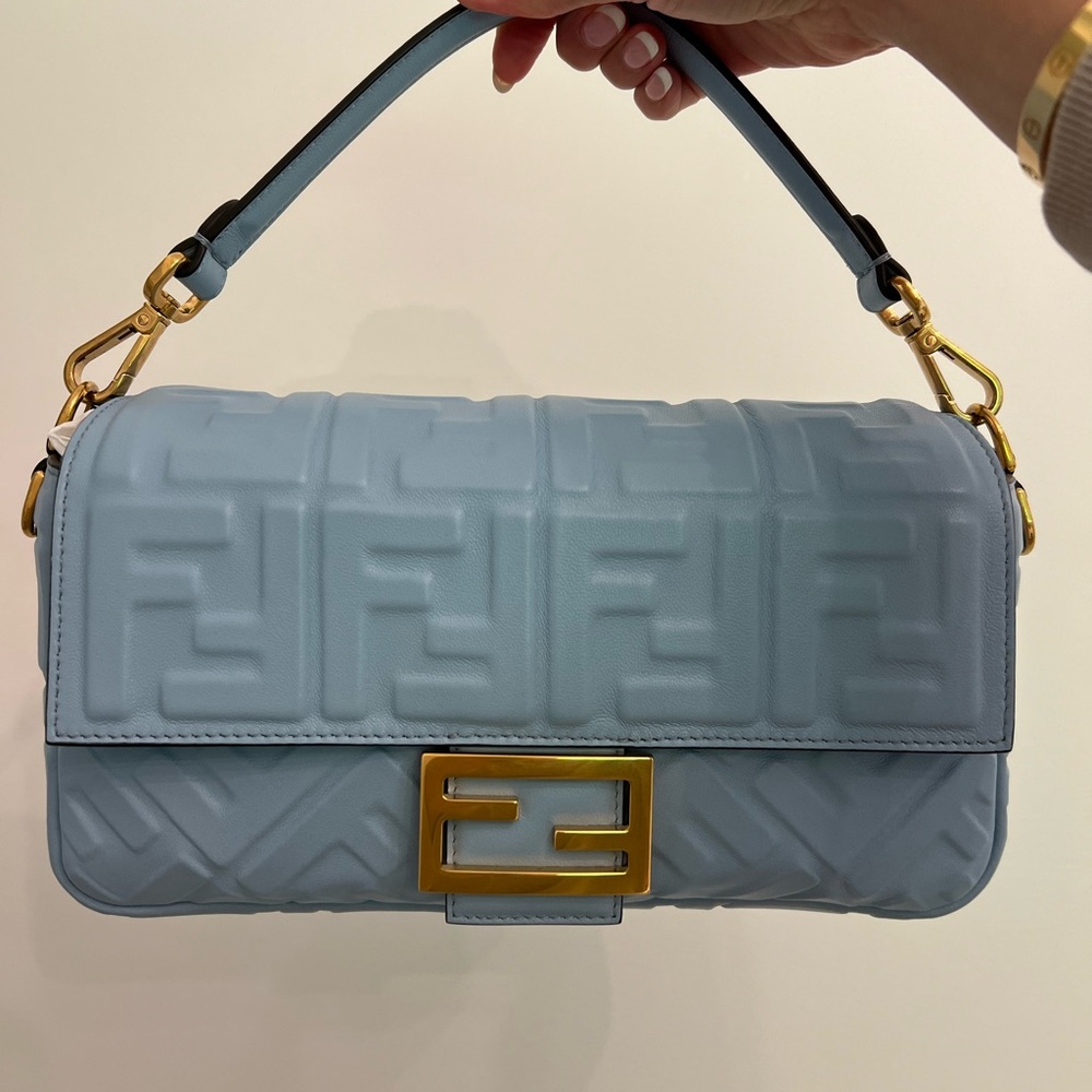 Fendi Baguette (RARE COLOR)